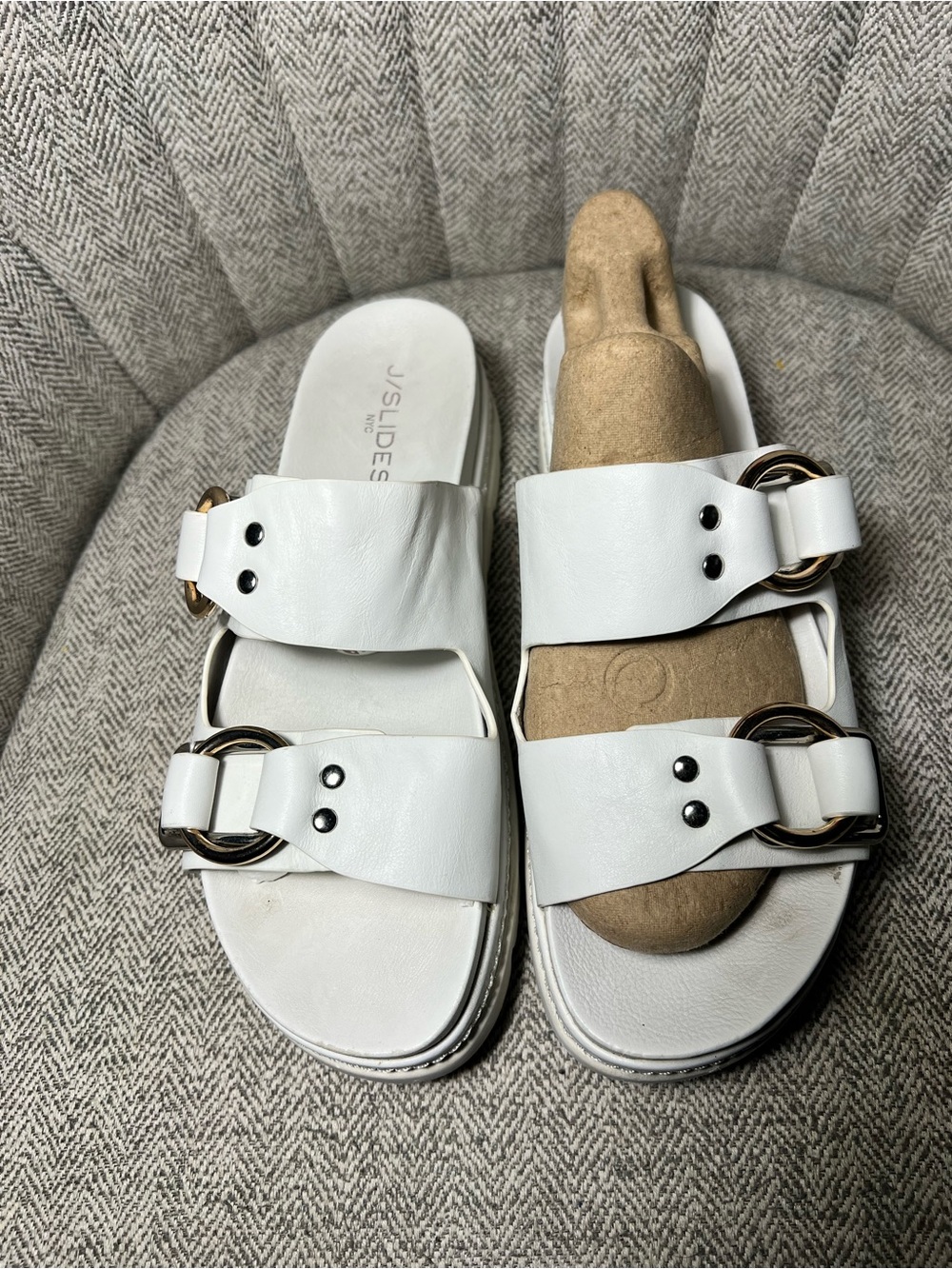 J/SLIDES White Double-Band Slide Sandals with Gold Rings size 9